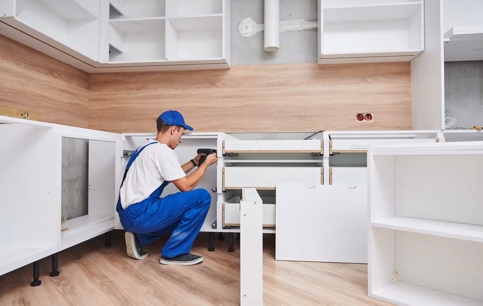 Refacing vs. Refinishing Kitchen Cabinets: What Nobody Tells You